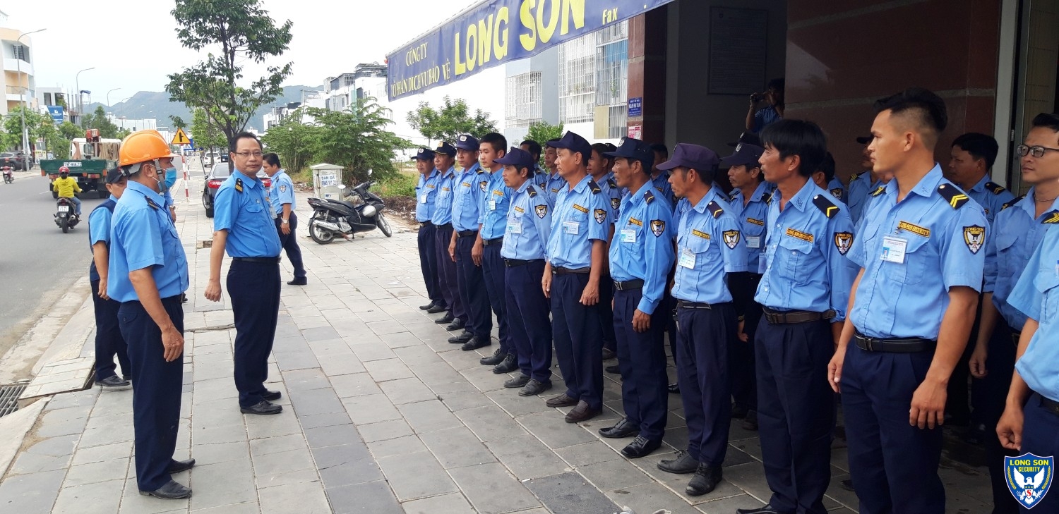 HUẤN LUYỆN PCCC CHO NHÂN VIÊN BẢO VỆ LONG SƠN